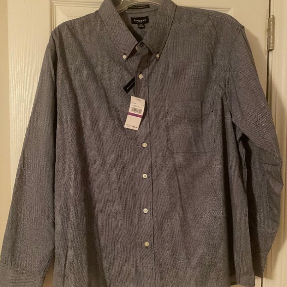 NWT Haggar XXL Button-Up Shirt - Wrinkle Resistant - Picture 3 of 3